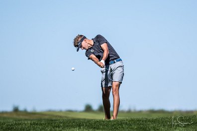 Ken-Marten Soo 4. raja lähenemislöök Eesti meistrivõistlustel. Estonian Golf & Country Club.